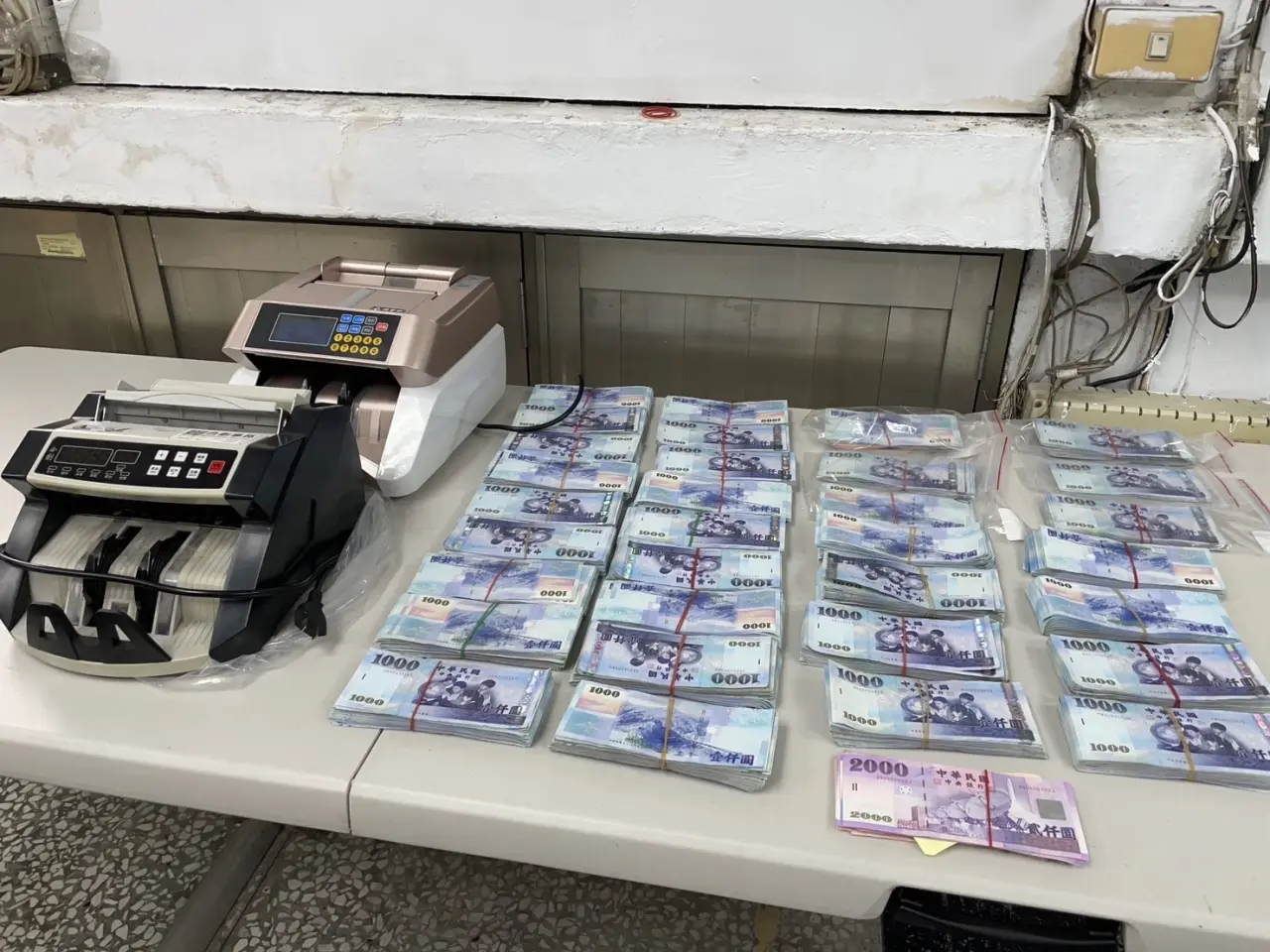 ¡Sólo una sentencia suspendida de 3 años! El padre de un abogado de 31 años es juez, y la segunda generación de ricos malvados 